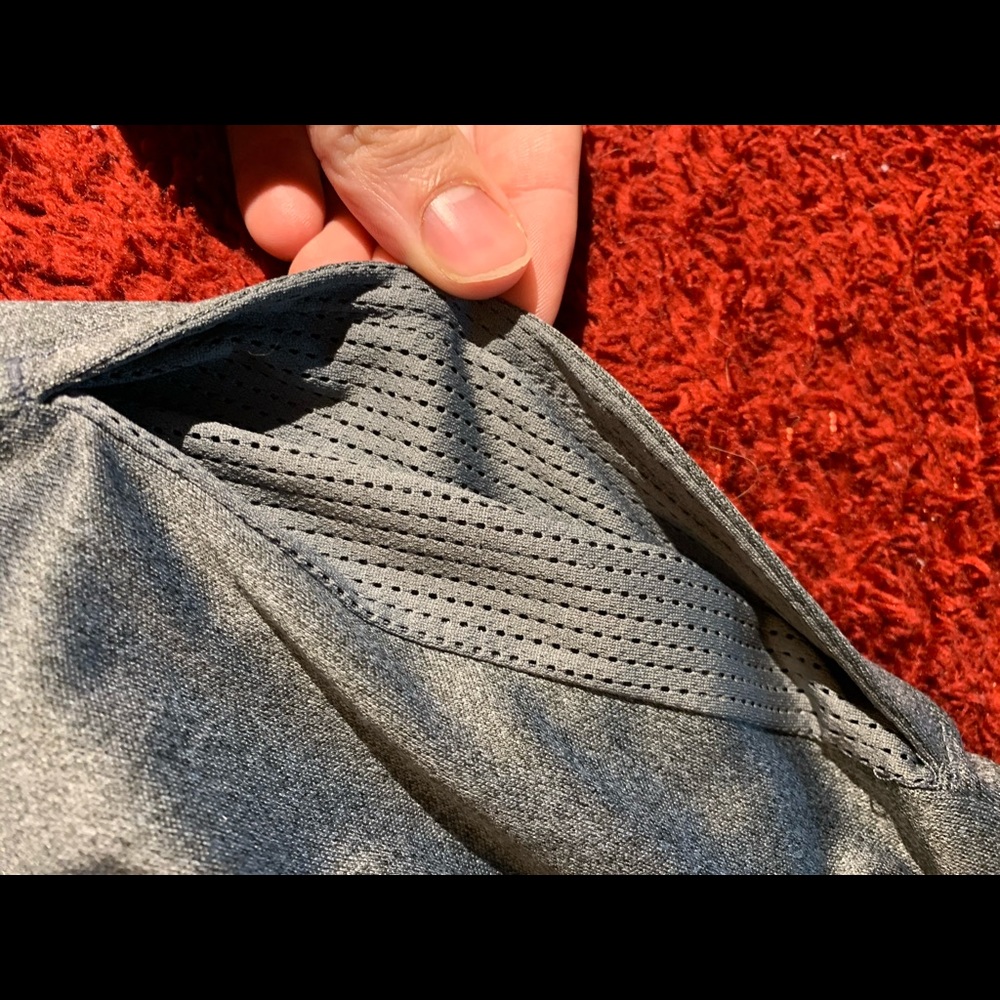 UA & Reebok shorts - Picture 5 of 10